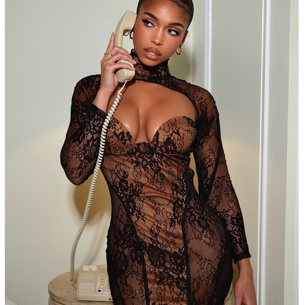 Black Sheer Lace Contrast Detail Bodycon Dress pretty little thing